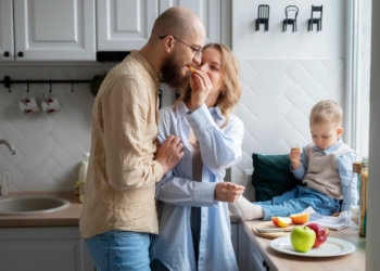 Новосибирцы смогут потратить часть маткапитала на услуги няни