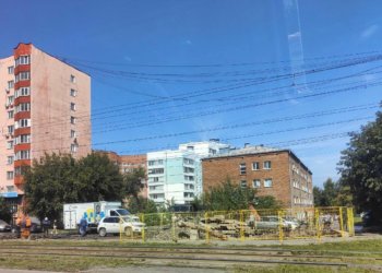 Прокуратура проверяет прорыв теплосети на улице Блюхера в Новосибирске