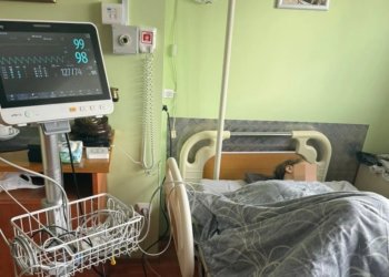 Чуть не умерла: в детском лагере у девочки медик не распознала аппендицит