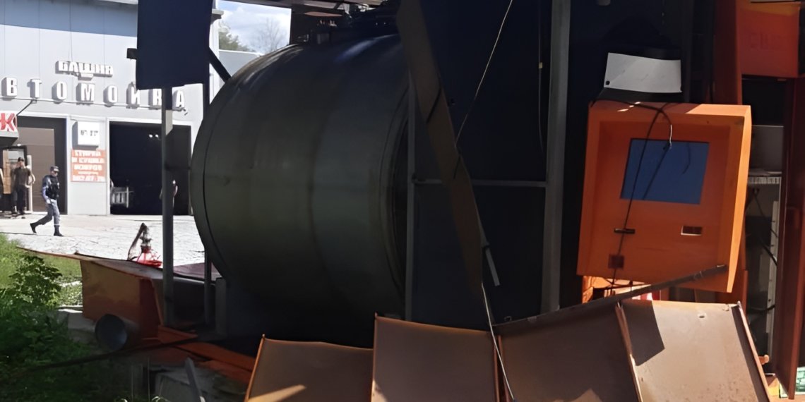 Женщина получила ожоги после взрыва на АЗС в новосибирском Академгородке