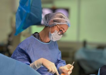 Новосибирские хирурги восстановили деформацию в месте перелома у 76-летней женщины