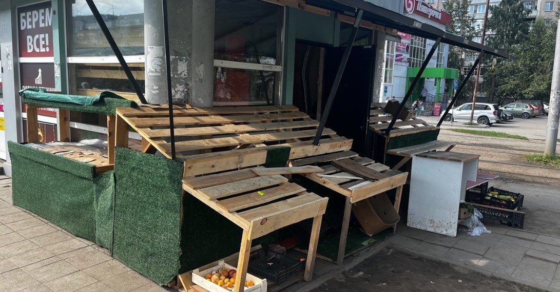 Более 750 килограммов фруктов и овощей изъяли у нелегального торговца в Новосибирске