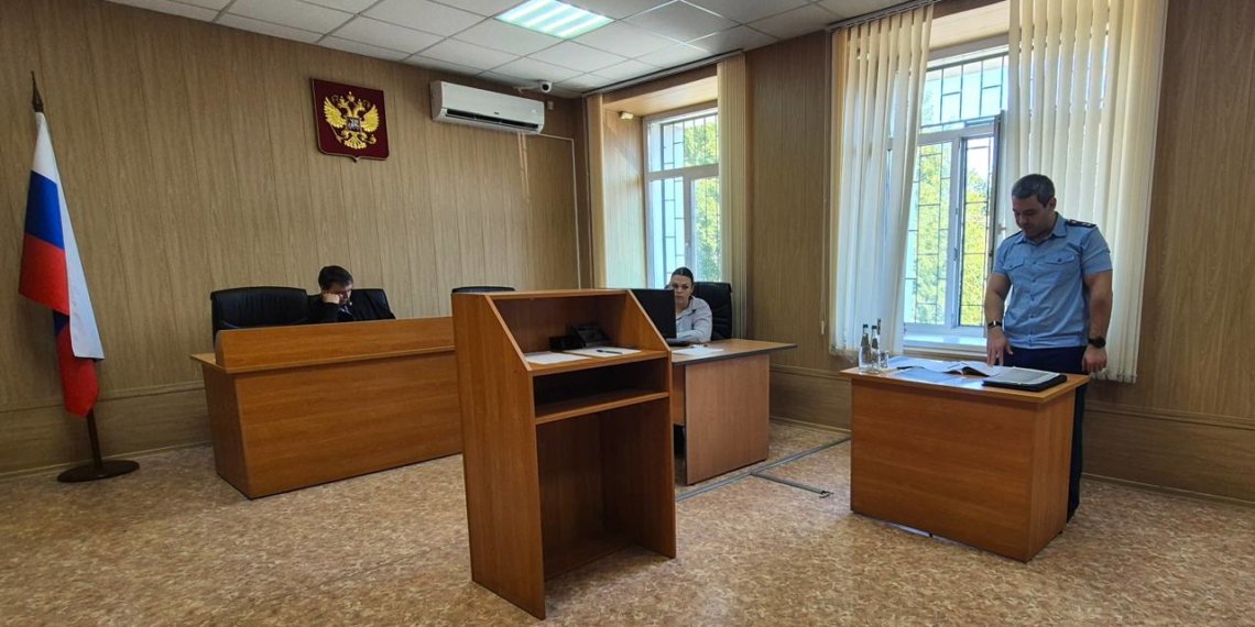 Убившему родную мать мужчине вынесли приговор в Новосибирске