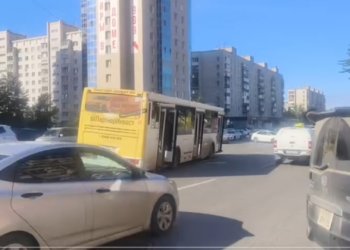 Водитель автобуса погиб в ДТП в Новосибирске