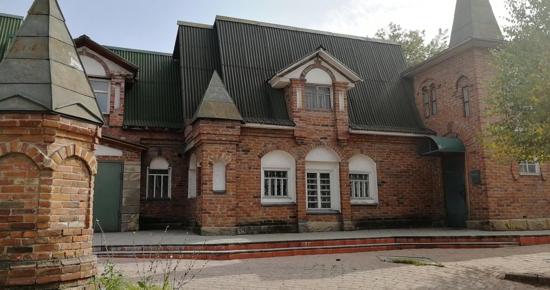 Один из старейших домов снесут в Новосибирске