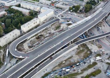 В Новосибирске откроют ещё два съезда на развязке нового моста