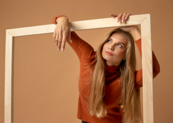 Денис Бортников: бизнес вдвое чаще привлекает самозанятых