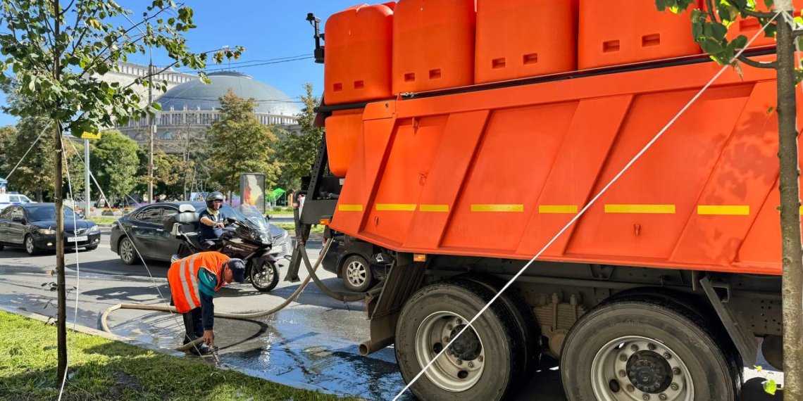 Максим Кудрявцев: в Новосибирске прочистили более двух тысяч метров ливнёвки