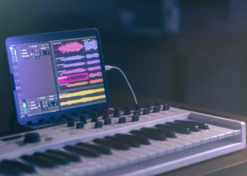 Новосибирские студенты разработали приложение для создания AI-каверов