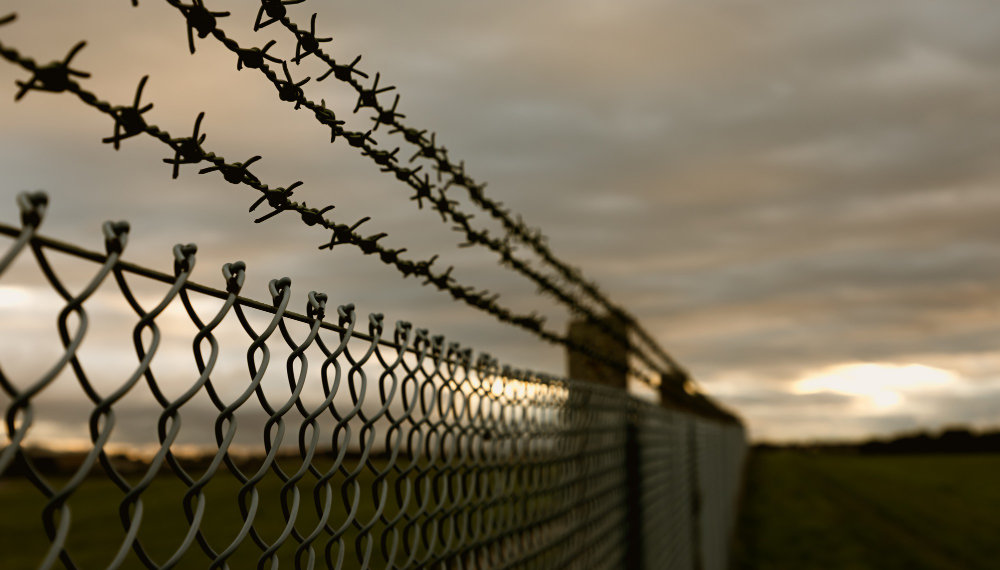 ФСБ задержала подозреваемую в подрыве Транссиба по заданию Киева в Новосибирске