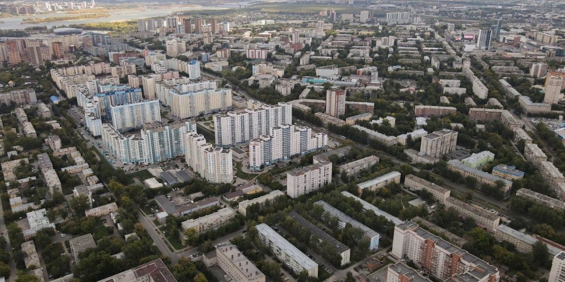 Восемнадцать медучреждений Новосибирска получили обновленные тепловые сети