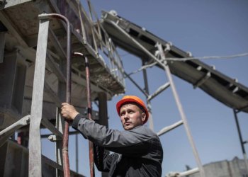 От новичка до профессионала: история успеха сибиряка Ильи Чуба на «Разрезе Колыванском»