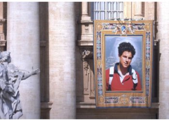 В Ватикане впервые канонизировали святого-миллениала