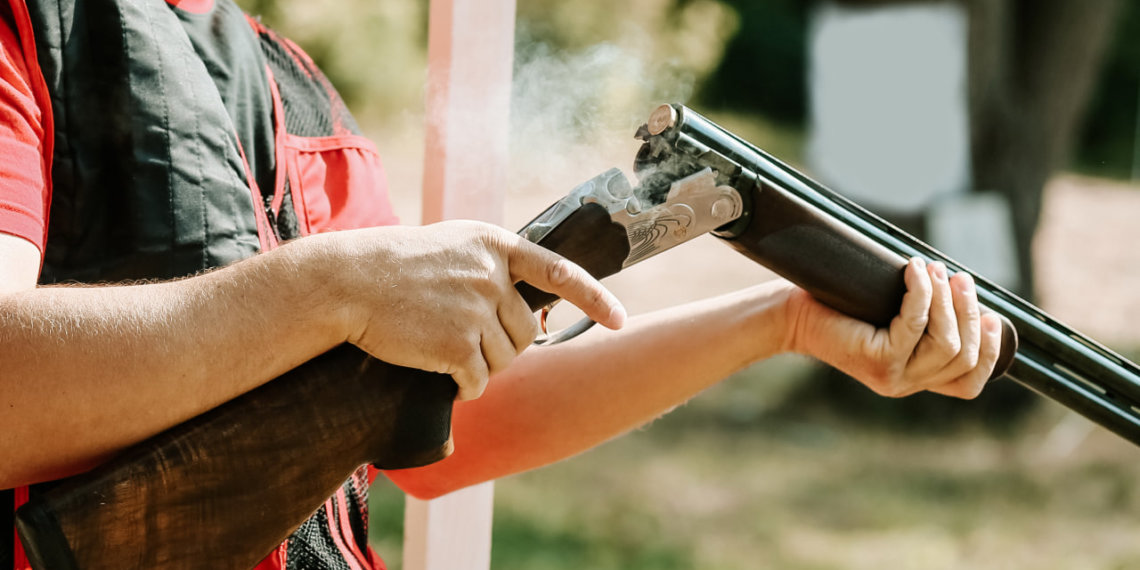 Напавший с ружьём на подростка мужчина выплатит компенсацию морального вреда