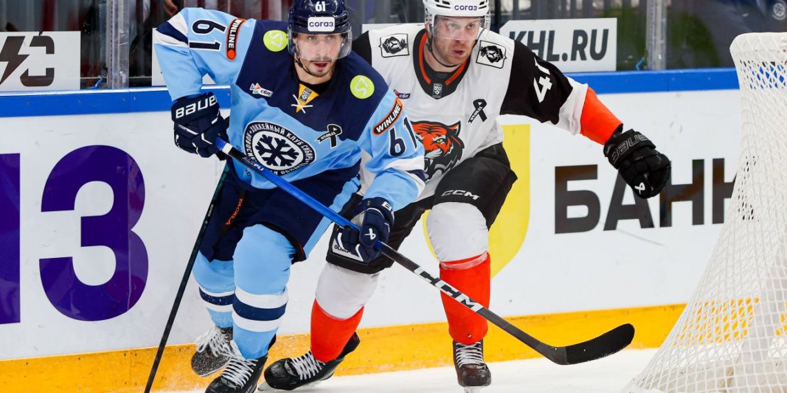 Хоккейная «Сибирь» сумела добиться победы в Хабаровске