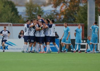 Футбольная «Сибирь» одержала четвёртую победу подряд