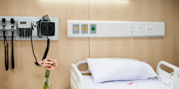 Пьяный пациент устроил поджог в больнице под Новосибирском