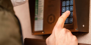 В Искитиме орудуют грабители под видом контролеров ЖЭУ