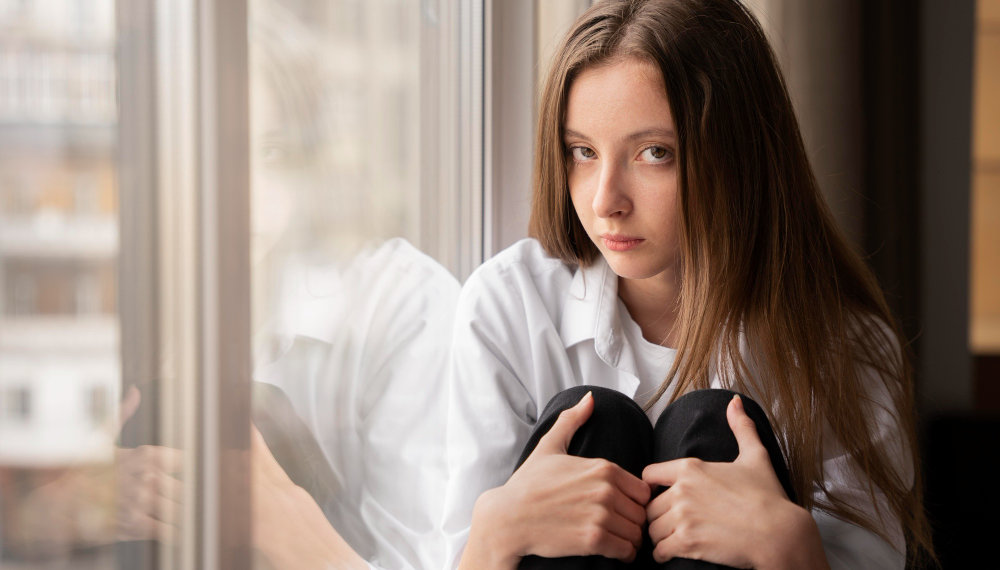 Потерявшую голос после отъезда отца на СВО девочку вылечили в Новосибирске