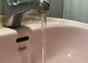 Подачу холодной воды ограничат на сутки в четырех районах Новосибирска