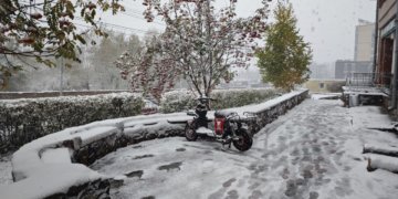 Новосибирскую область накроет снежный циклон: ожидается метель и гололед