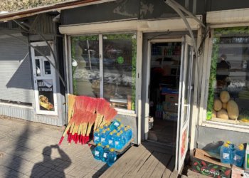 В Новосибирске изъяли 130 литров незамерзайки у нелегальных торговцев