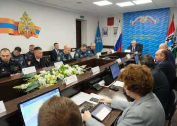 Андрей Травников поставил задачи по обеспечению безопасности жителей Новосибирской области в осенне-зимний период