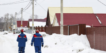 «Россети Новосибирск» объяснили, чем опасен незаконный ВОЛС зимой
