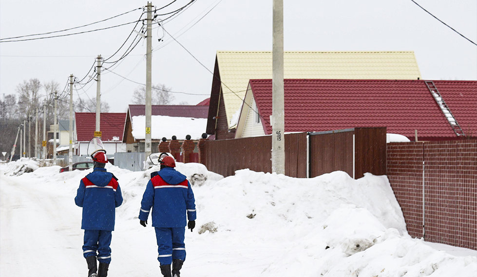 «Россети Новосибирск» объяснили, чем опасен незаконный ВОЛС зимой