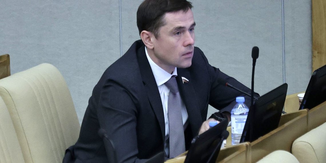 Александр Аксёненко предложил увеличить детский прожиточный минимум