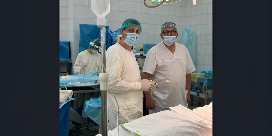 Новосибирские врачи восстановили нос девочке, родившейся без него