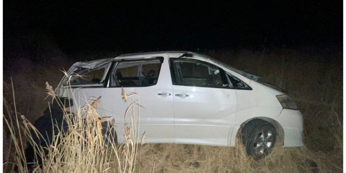 Один погибший и пять пострадавших: минивэн съехал в кювет в Новосибирском районе