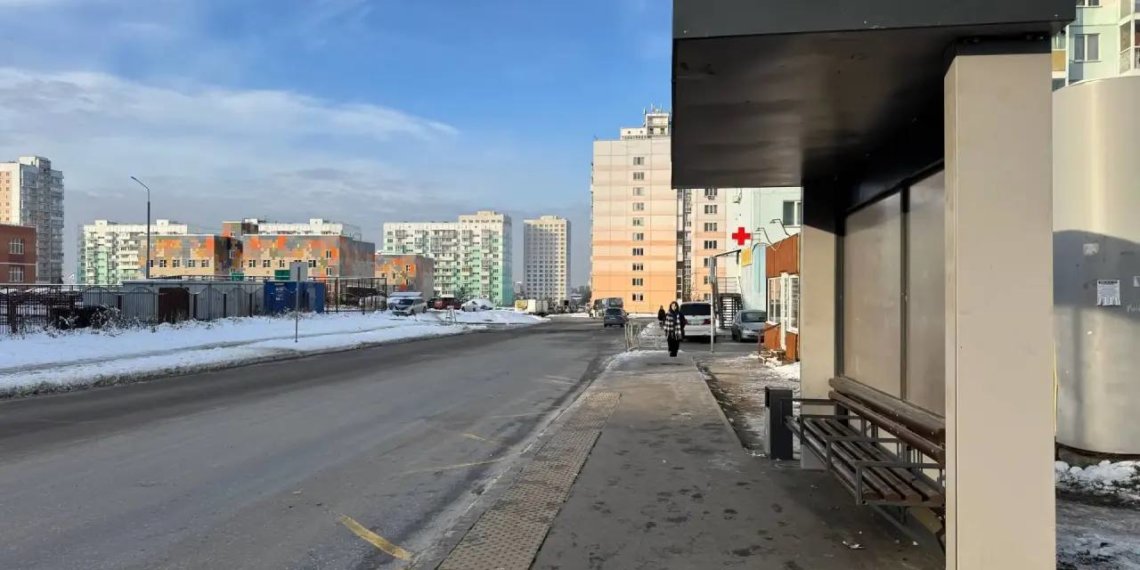 В Новосибирске заменили более 160 остановок общественного транспорта