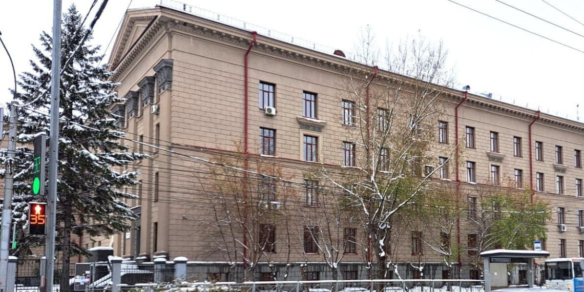 В Заельцовском районе Новосибирска аварийные деревья заменят новыми липами