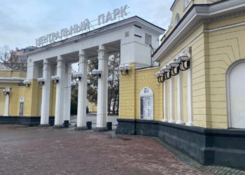 Историческое здание на Ядринцевской начали реставрировать в Новосибирске