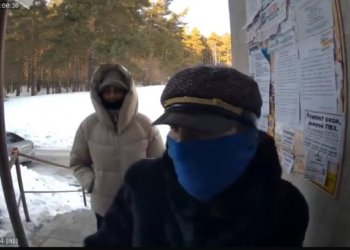 Мошенницы в масках выманивают деньги у пенсионеров в Новосибирске