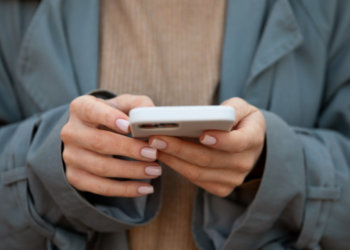 Самозапреты спасают клиентов от потерь на 300 млн рублей ежемесячно