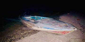 Прокуратура вмешалась в дело о крушении лодки под Новосибирском: ведется поиск двух пропавших