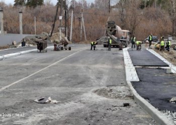 Работы на мосту через Ельцовку-2 на Сухарной завершаются в Новосибирске
