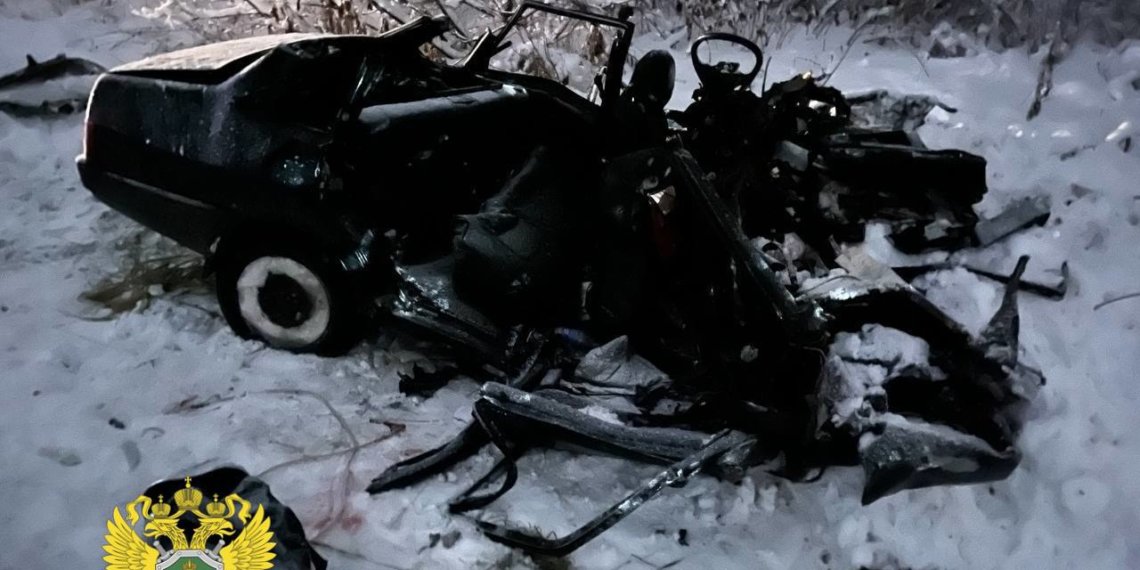 Шесть человек погибли в ДТП с фурой в Новосибирской области — среди погибших есть дети