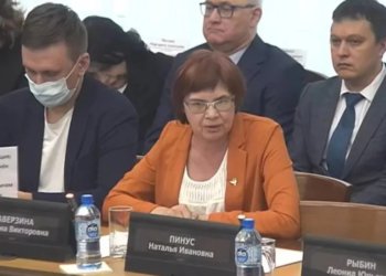 Критика полиции в Telegram обошлась экс-депутату горсовета Новосибирска в 15 тысяч рублей