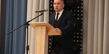 Глава Октябрьского района Новосибирска Фёдор Каравайцев покинул свой пост