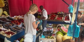 С улиц Новосибирска уберут 208 торговых палаток к 2026 году