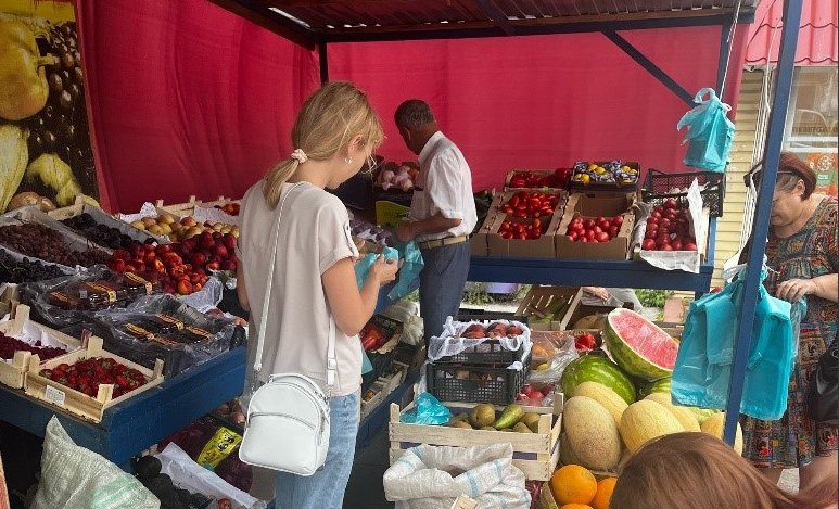 С улиц Новосибирска уберут 208 торговых палаток к 2026 году