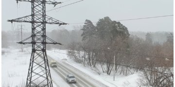 В четырёх районах Новосибирска нет электричества из-за бушующей метели