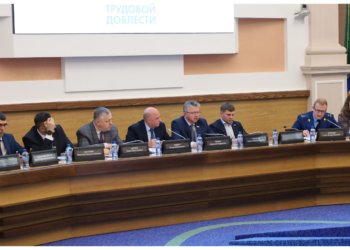 Добавить 25 млн на обследования школ: депутаты горсовета определили важнейшие статьи расходов в следующем году