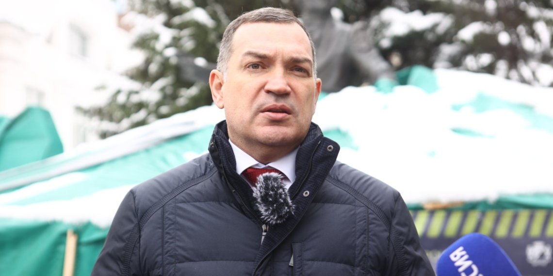 Максим Кудрявцев поздравил новосибирцев с Днём народного единства