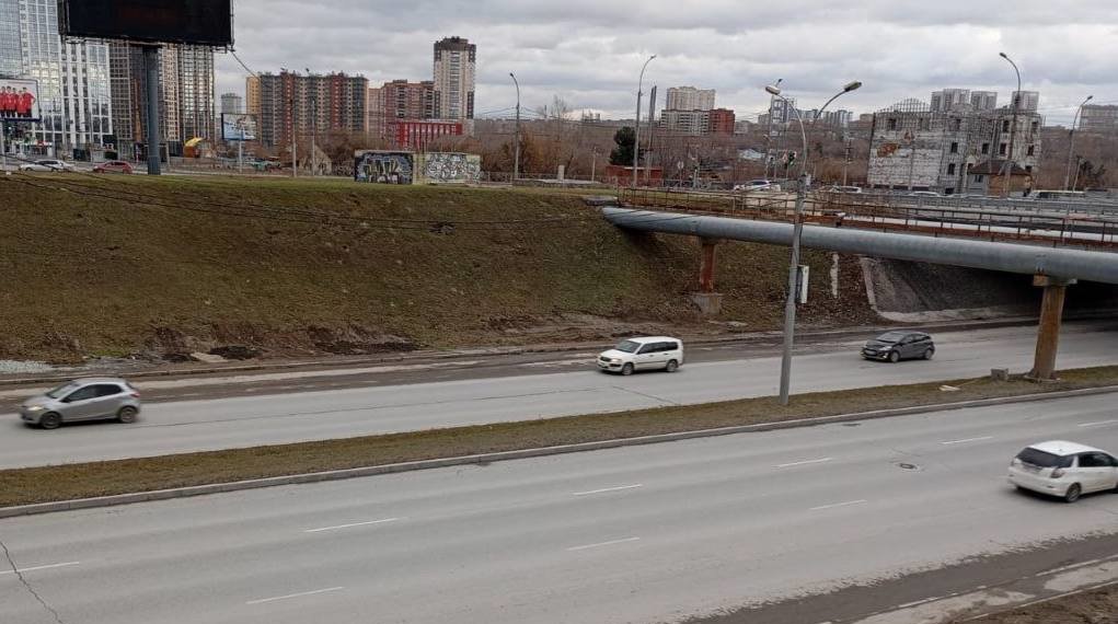 Движение на Ипподромской магистрали полностью восстановлено в Новосибирске