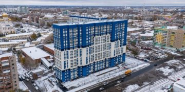 В Новосибирске спустя 20 лет сдали долгострой на улице Связистов