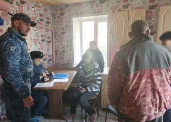 Мужчина установил камеру наблюдения на дом бывшей жены в Новосибирской области